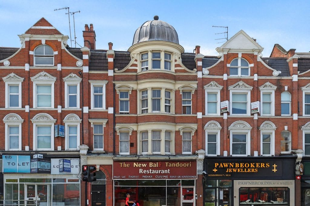 Property photo 1 of 5