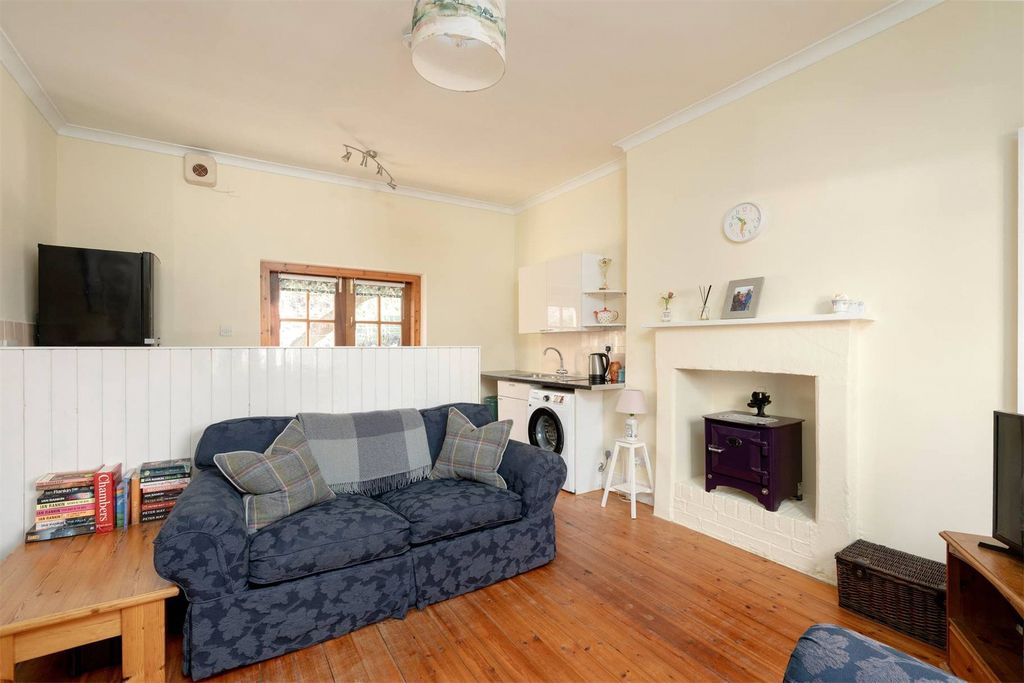 Property photo 3 of 20 Picture No. 18