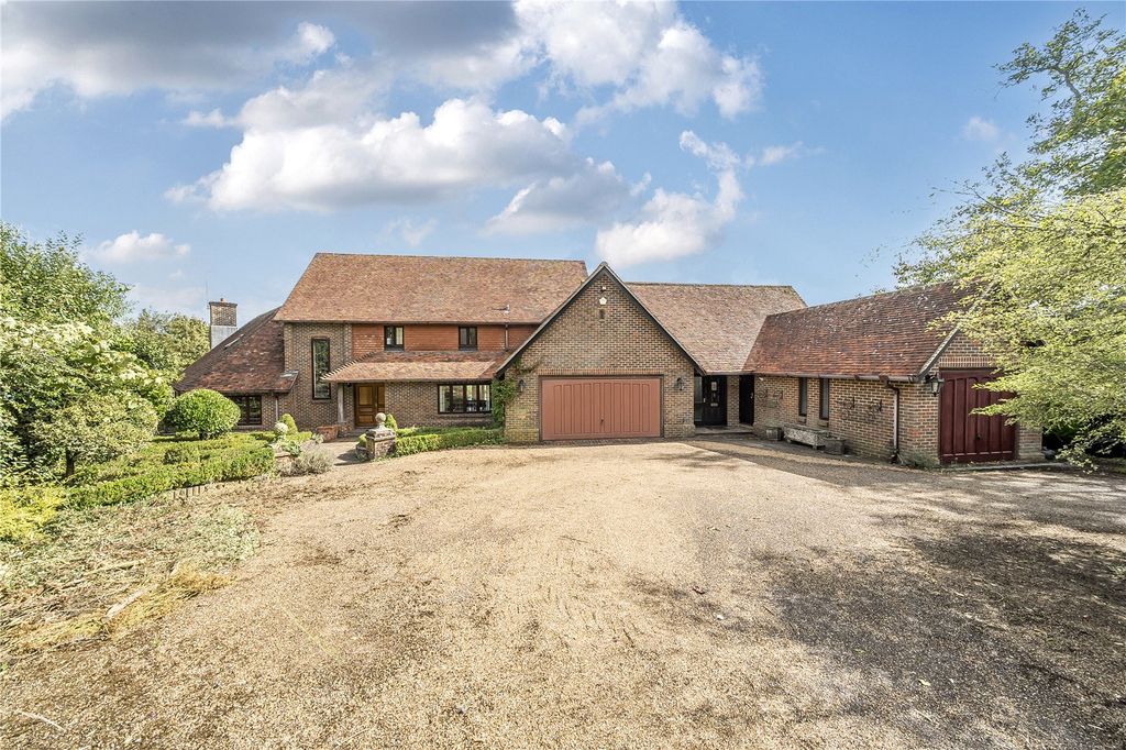 Property photo 1 of 20 External