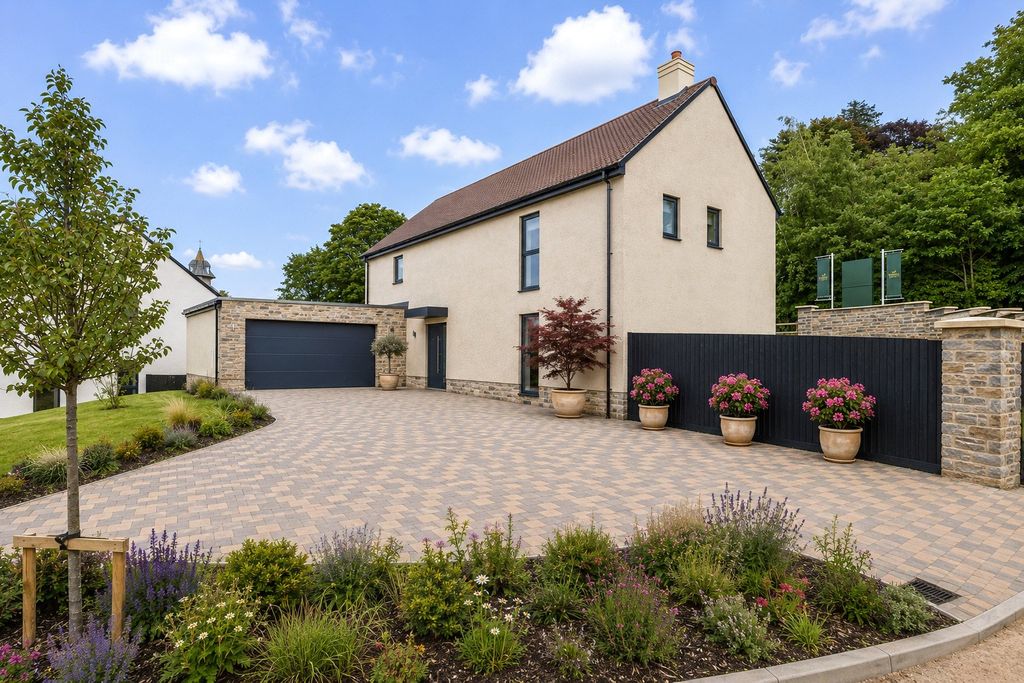 Property photo 1 of 17 The Beech
