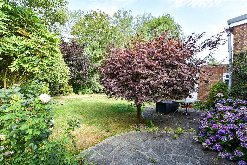 Property photo 2 of 8 Rear Garden