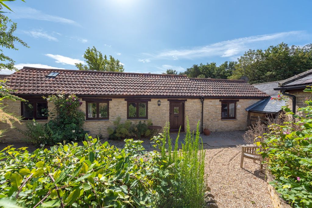 Property photo 3 of 30 Annexe