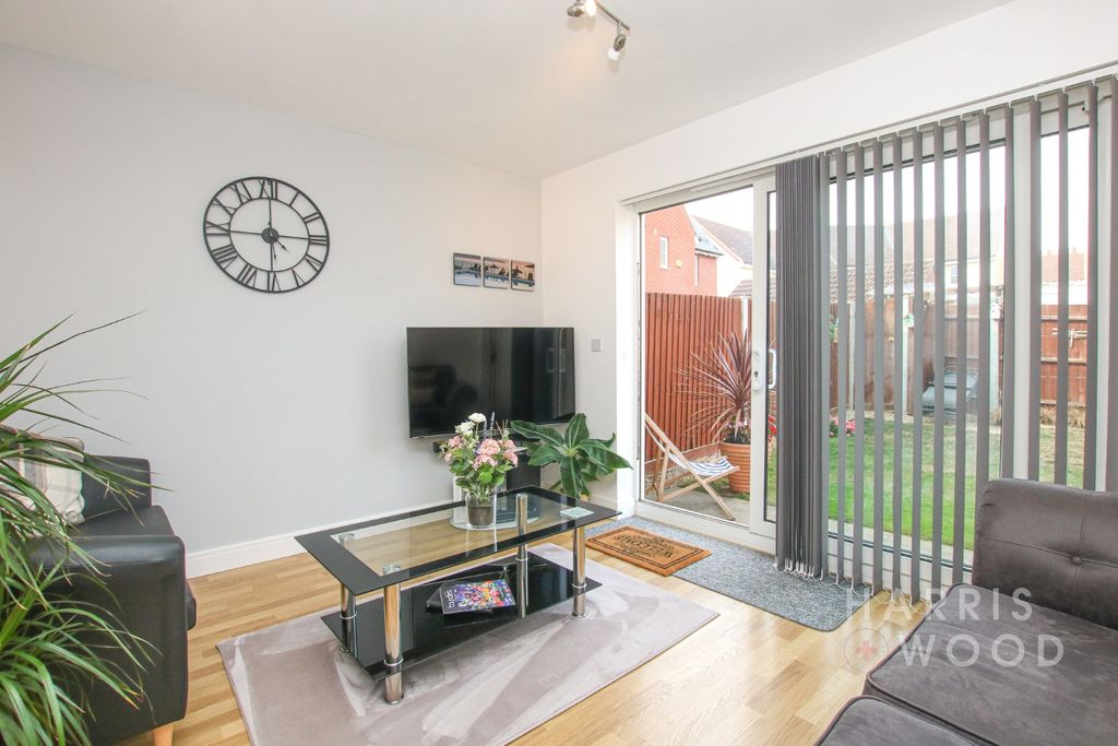 Property photo 3 of 15 4354332