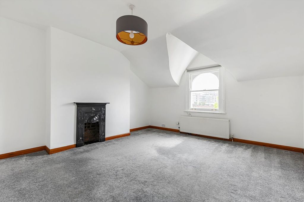 Property photo 2 of 4