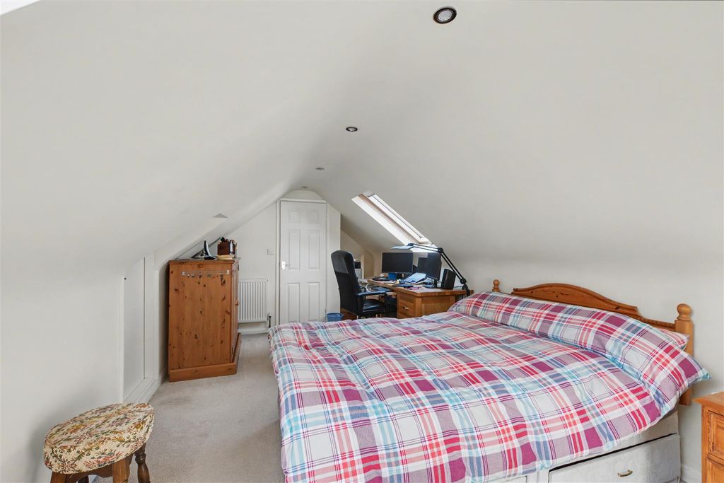 Additional image 14 of 4 bed detached bungalow for saleOakfield Road, Stapleford, Nottingham NG9
