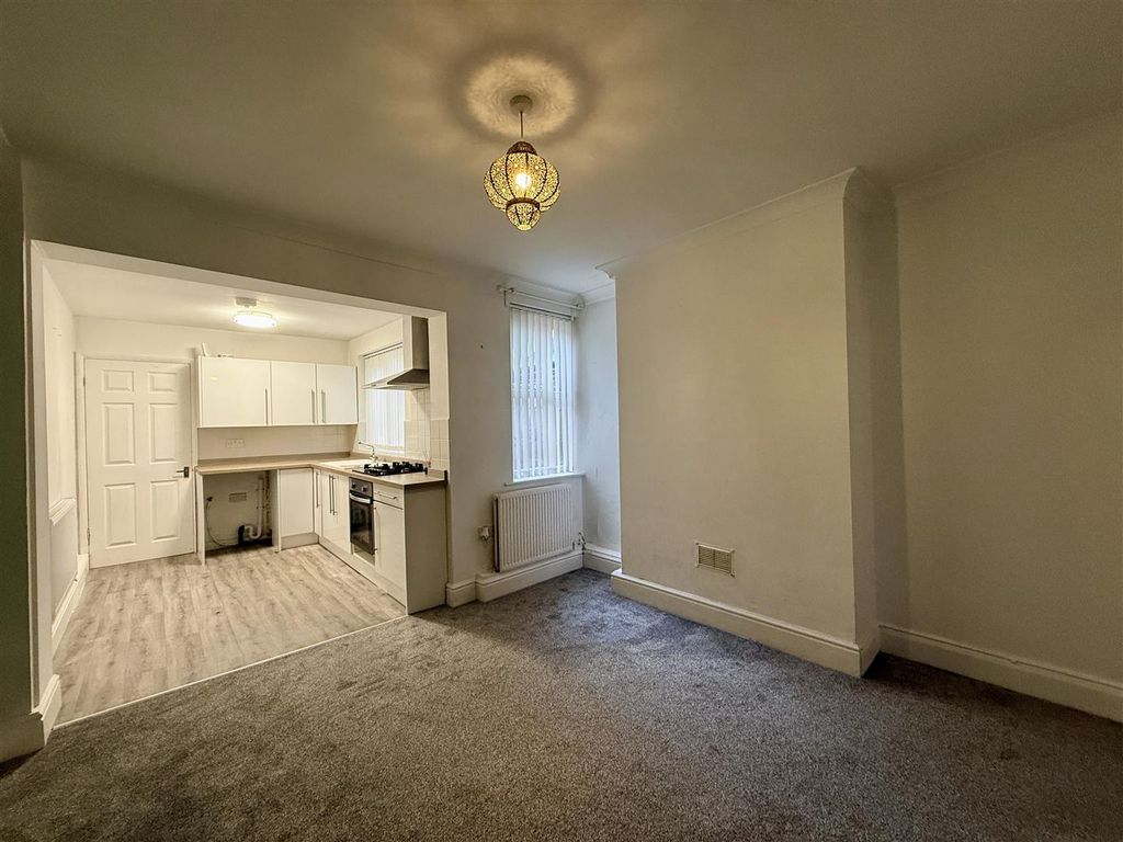 Property photo 3 of 6 Img_0585.Jpg