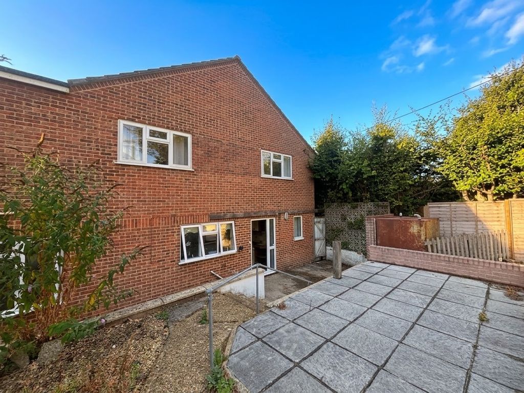 Property photo 2 of 17 View