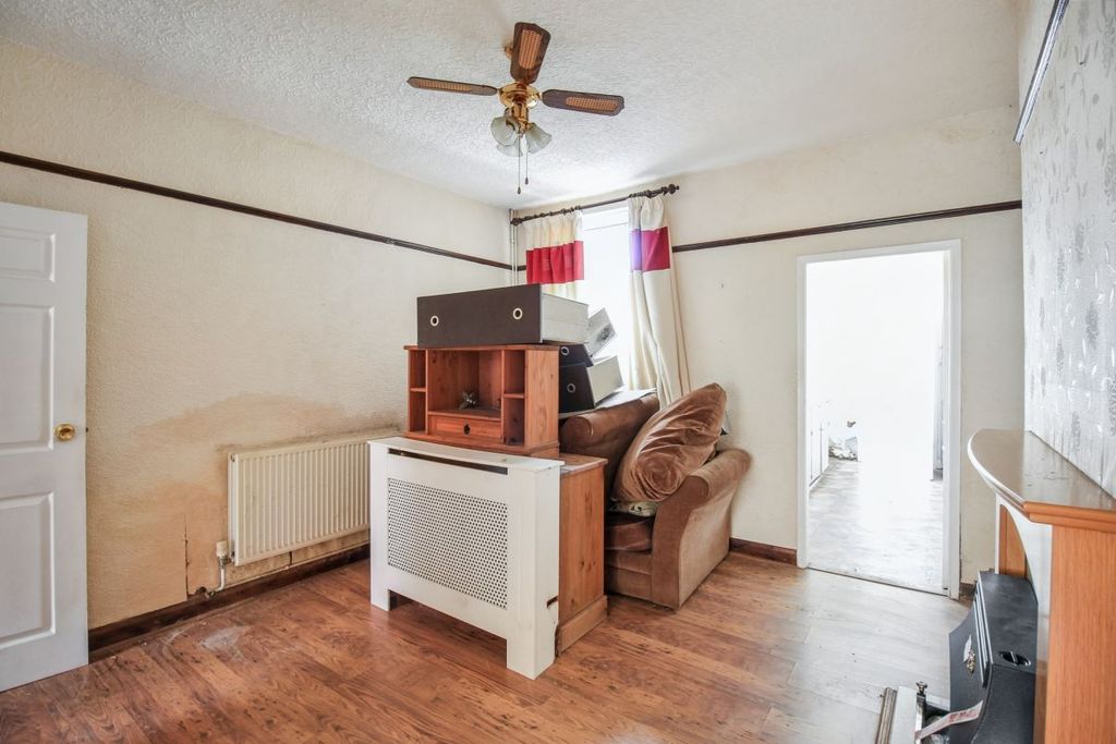 Property photo 3 of 10 Image 3