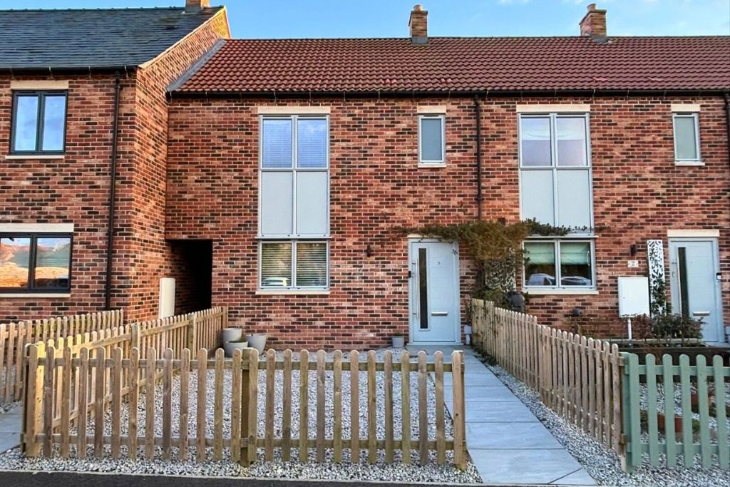 Property photo 1 of 27 Front View