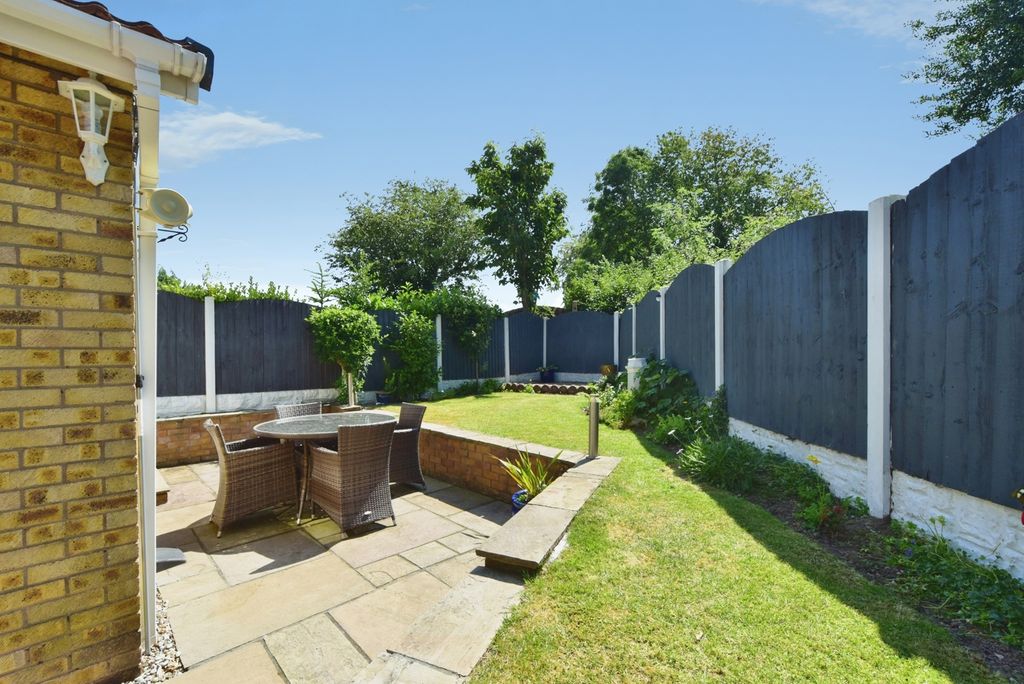 Property photo 3 of 20 Pbox-Img.Jpg