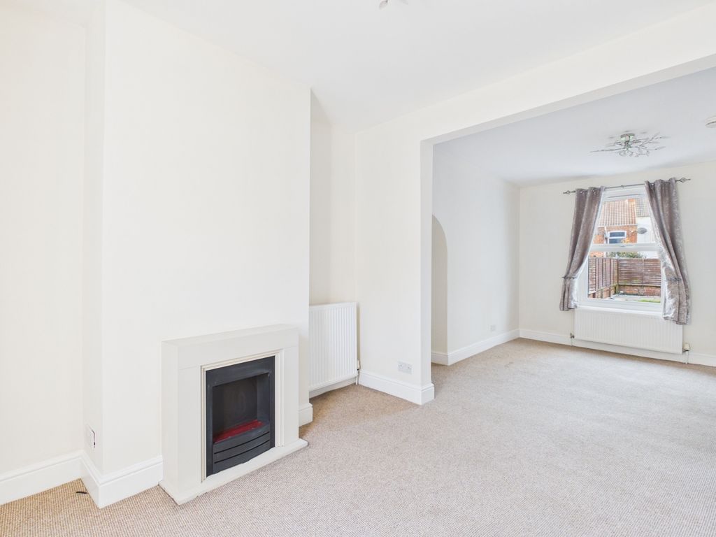 Property photo 3 of 10 Cam04922G0-Pr0118-Still009