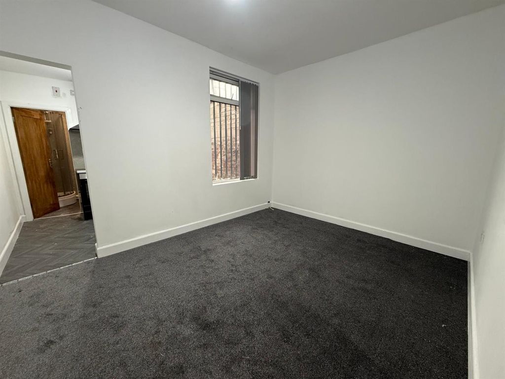 Property photo 1 of 7 Img-20251008-Wa0020.Jpg