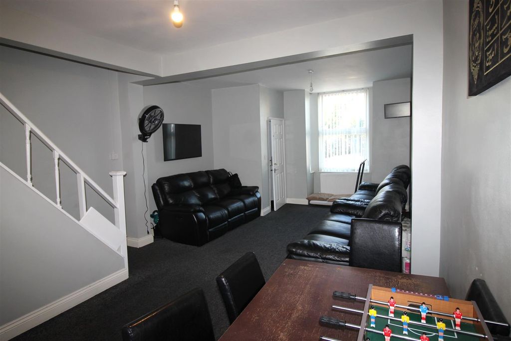 Property photo 3 of 17 Img_9965.Jpg