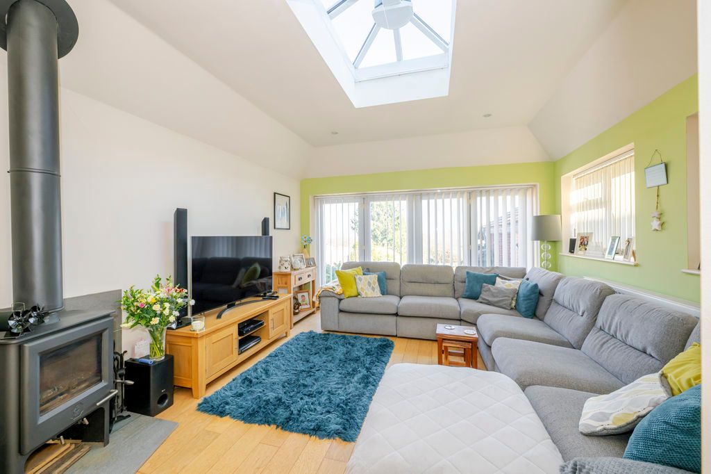 Property photo 2 of 26 Photo 25