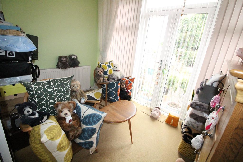 Additional image 7 of 2 bed detached bungalow for saleSmithies Moor Rise, Batley WF17