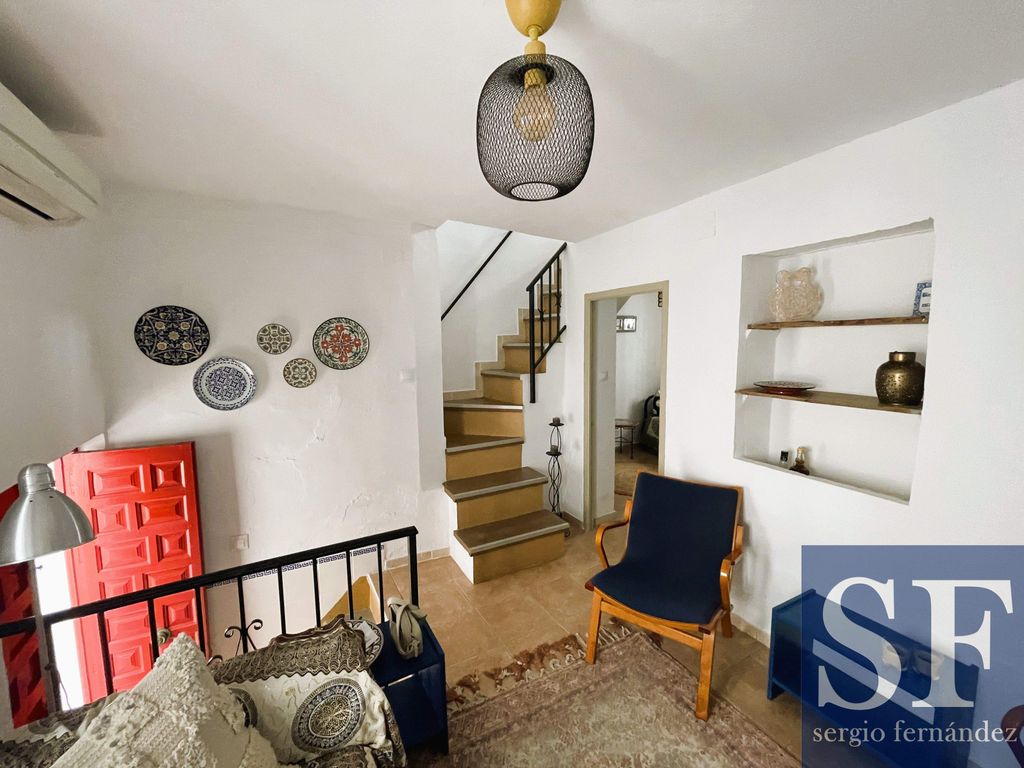 Property photo 3 of 19