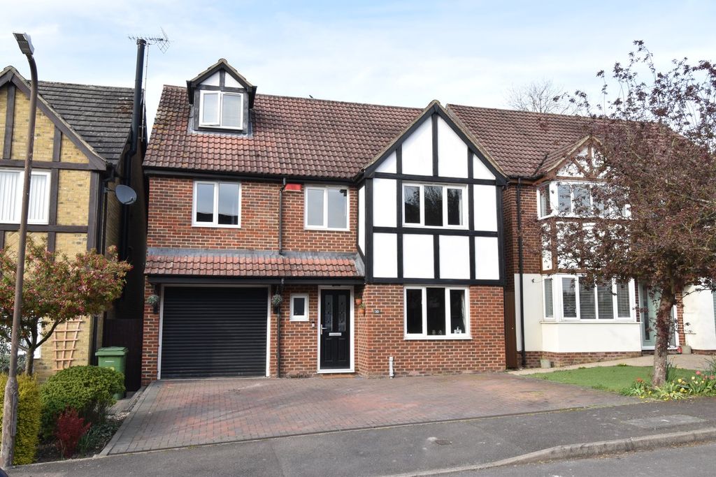 Property photo 1 of 23