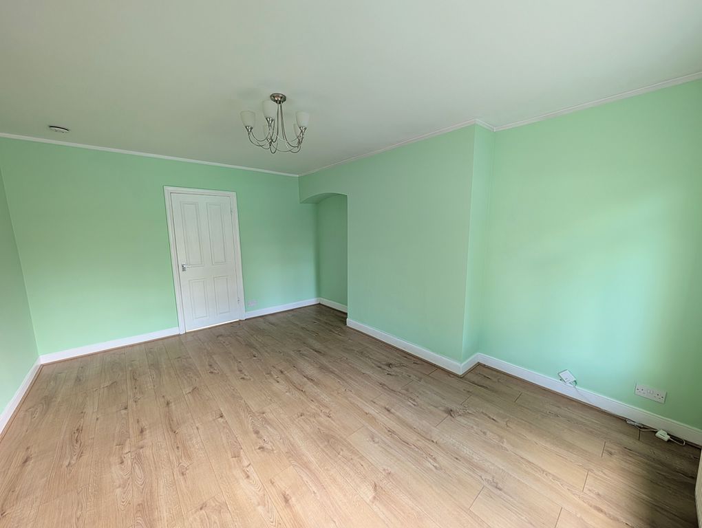 Property photo 2 of 15 Gallery