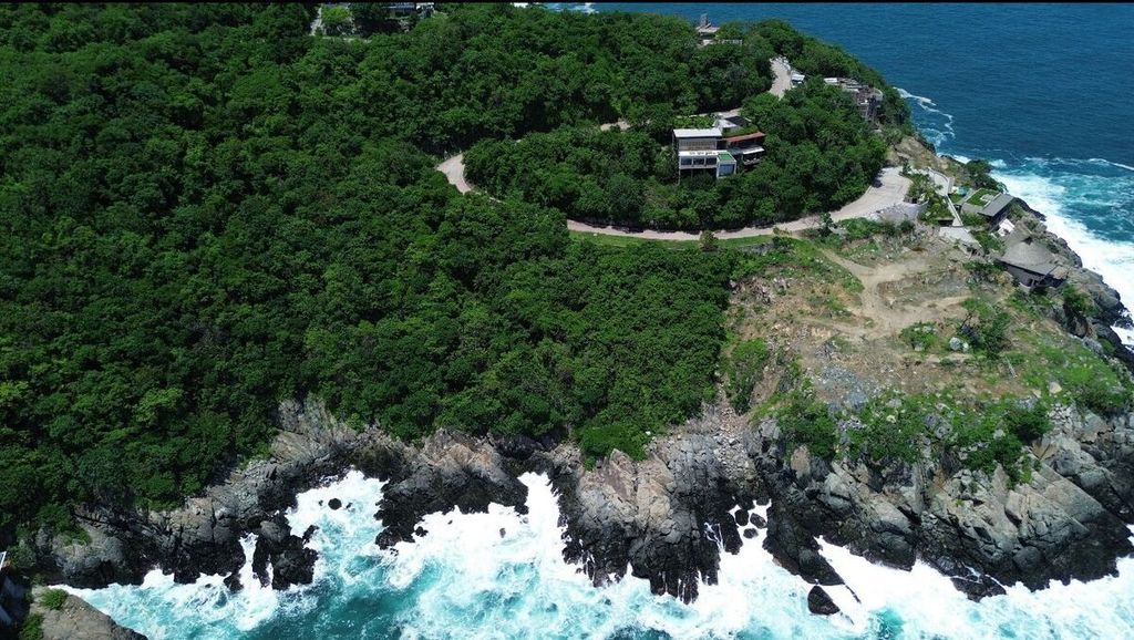 Property photo 1 of 4