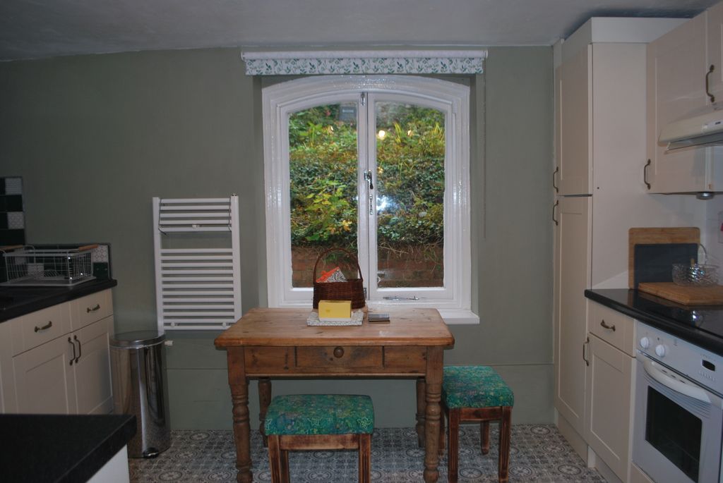 Property photo 2 of 7