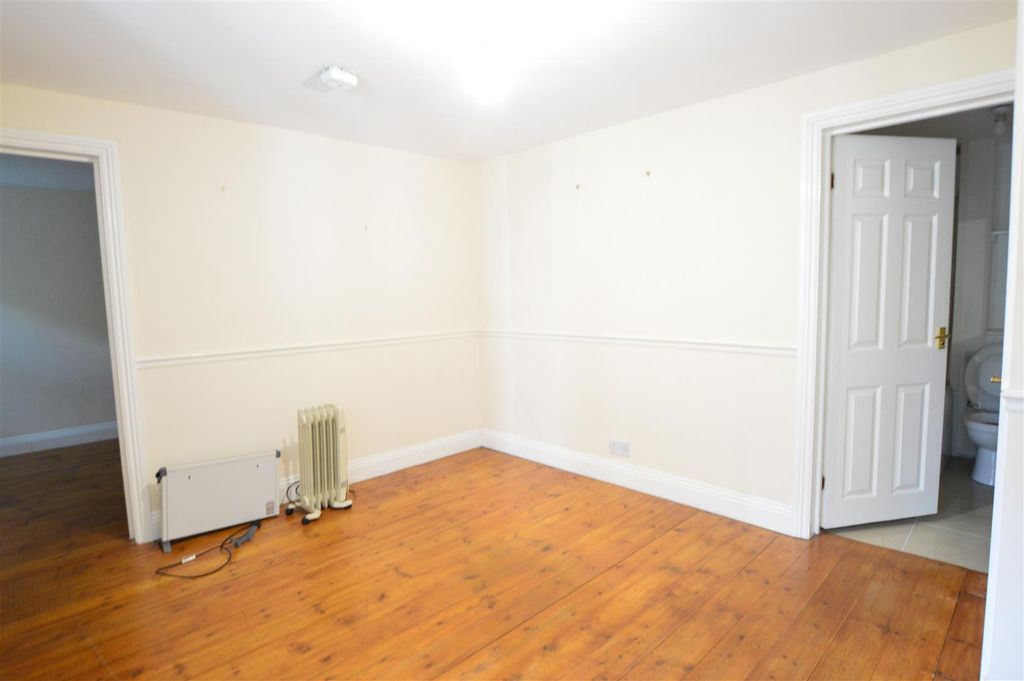 Property photo 2 of 4 Dsc_4280.Jpg