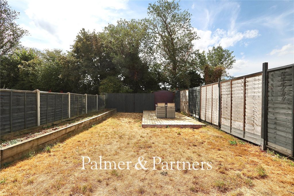 Property photo 3 of 21 Picture No. 05