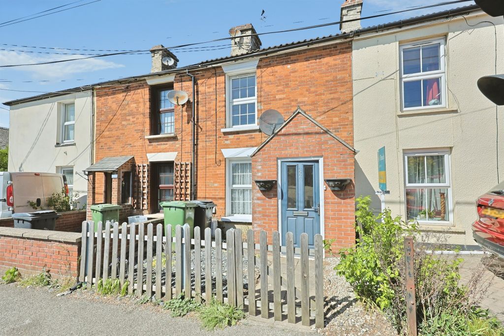 Property photo 1 of 18