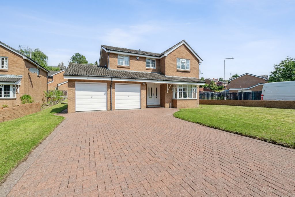 Property photo 1 of 28 1