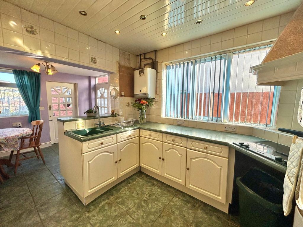 Property photo 3 of 11 Picture No. 04