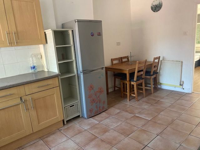 Property photo 3 of 7 Kitch A