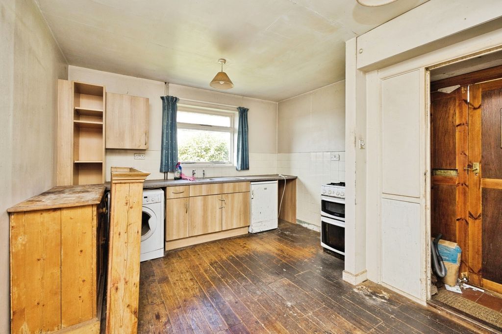 Property photo 2 of 17 Pbox-Img.Jpg