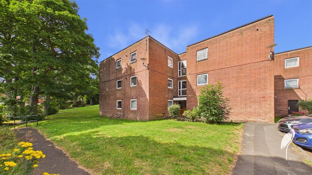 Property photo 1 of 14