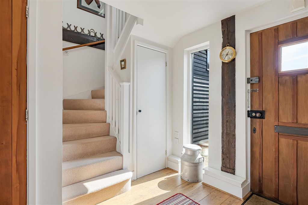 Property photo 3 of 29 10_78269.Jpg