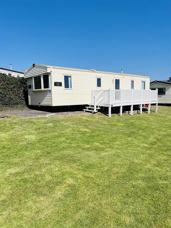 Property photo 1 of 43 3Beech1.Jpg