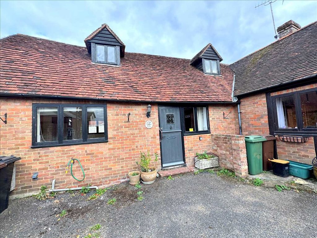 Property photo 2 of 22