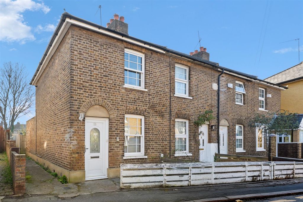 Property photo 1 of 11