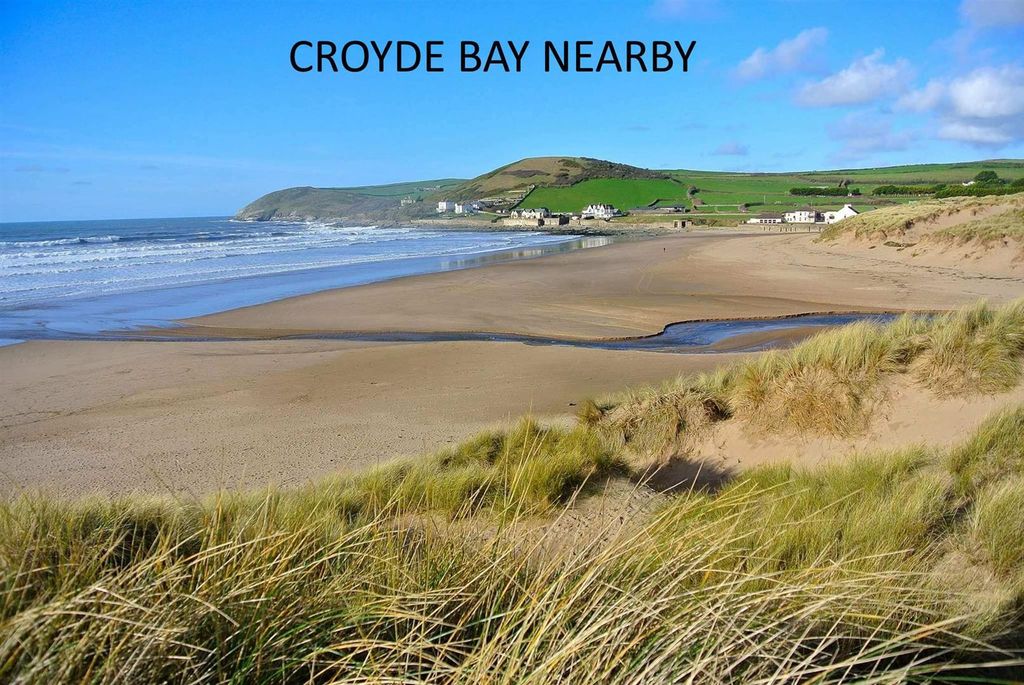 Property photo 2 of 3 Croyde Beach 2.Jpg