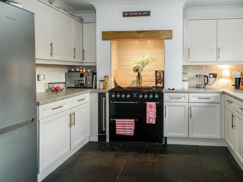 Additional image 9 of 4 bed semi-detached house for saleLakeside Close, Brynmawr NP23