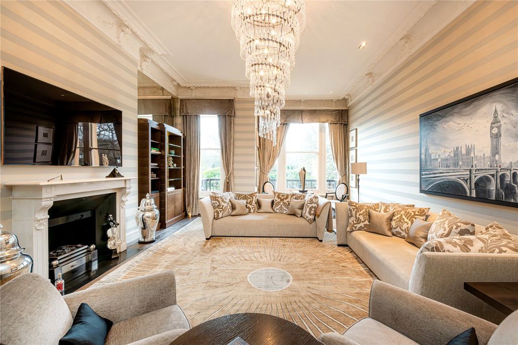 Property photo 1 of 31 Reception Room