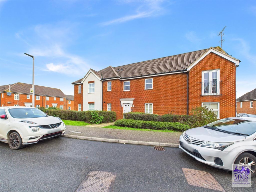 Property photo 2 of 13 Cam04098G0-Pr0134-Still016.Jpg