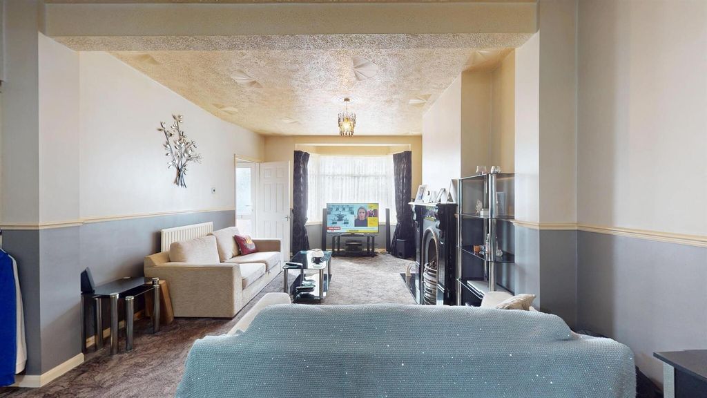 Property photo 3 of 12 68B6cc480d28d4Aced6B85Fc_A8811E12B43c4Fb7Cfe81264A
