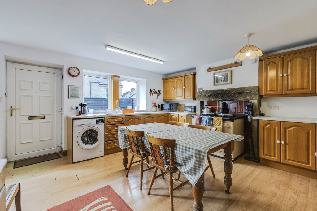 Property photo 3 of 11 Picture No. 05