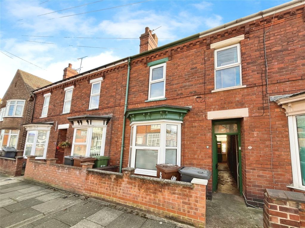 Property photo 1 of 12 Outside