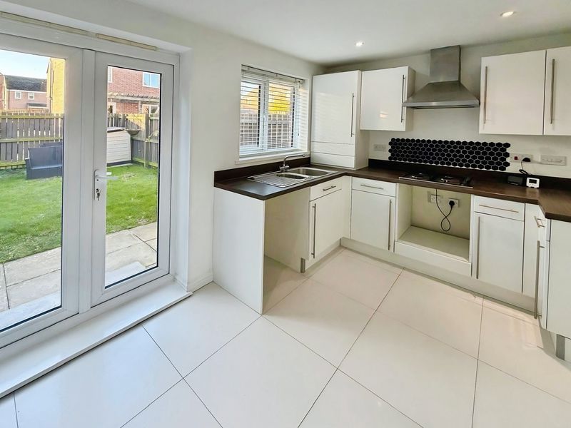 Property photo 2 of 11 Photo 7