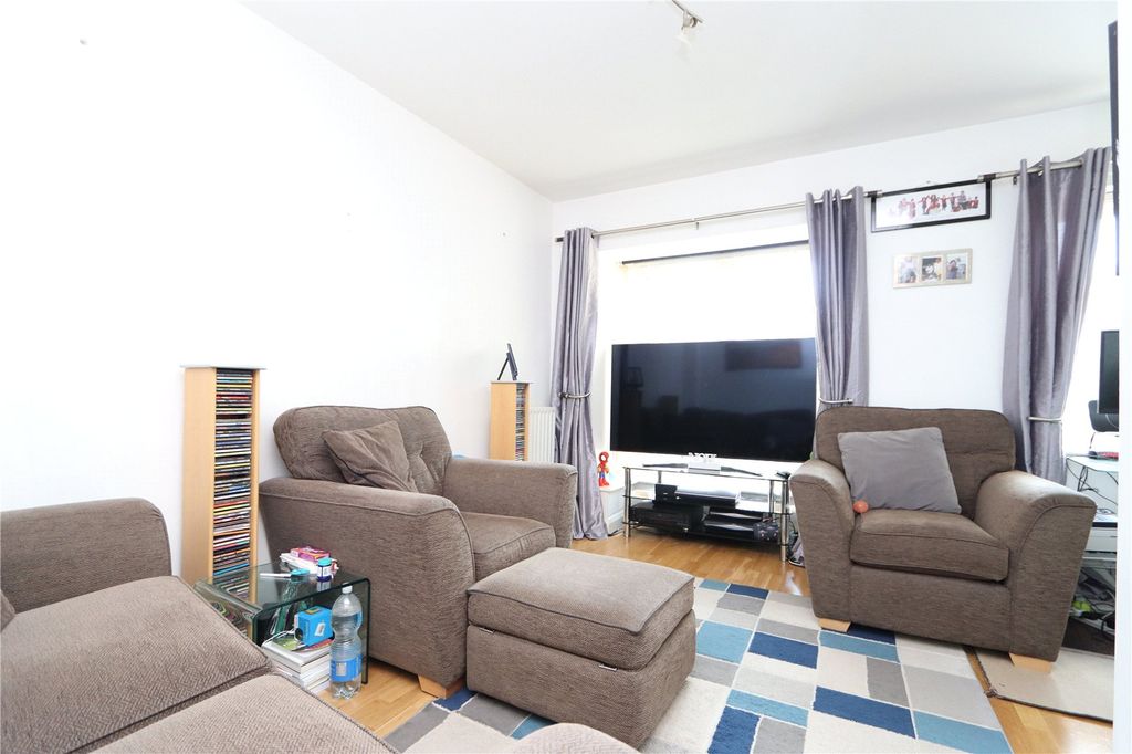 Property photo 2 of 13 Picture No. 08