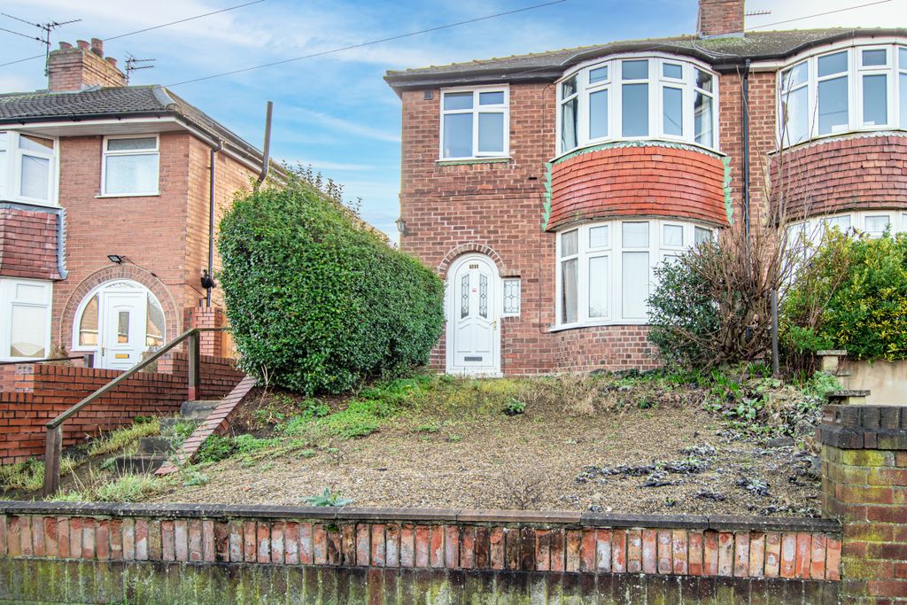 Property photo 2 of 26 Outside1