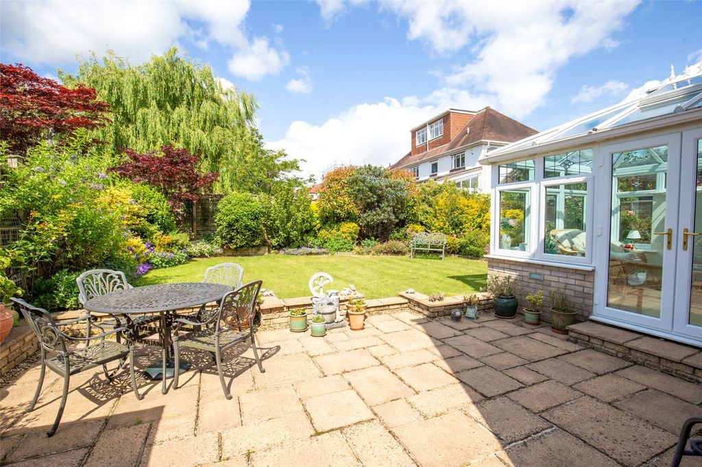 Property photo 2 of 23 Picture No. 03