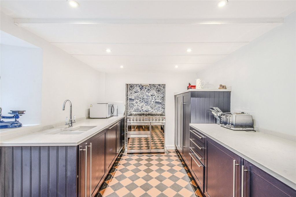 Property photo 3 of 28 Picture No. 38