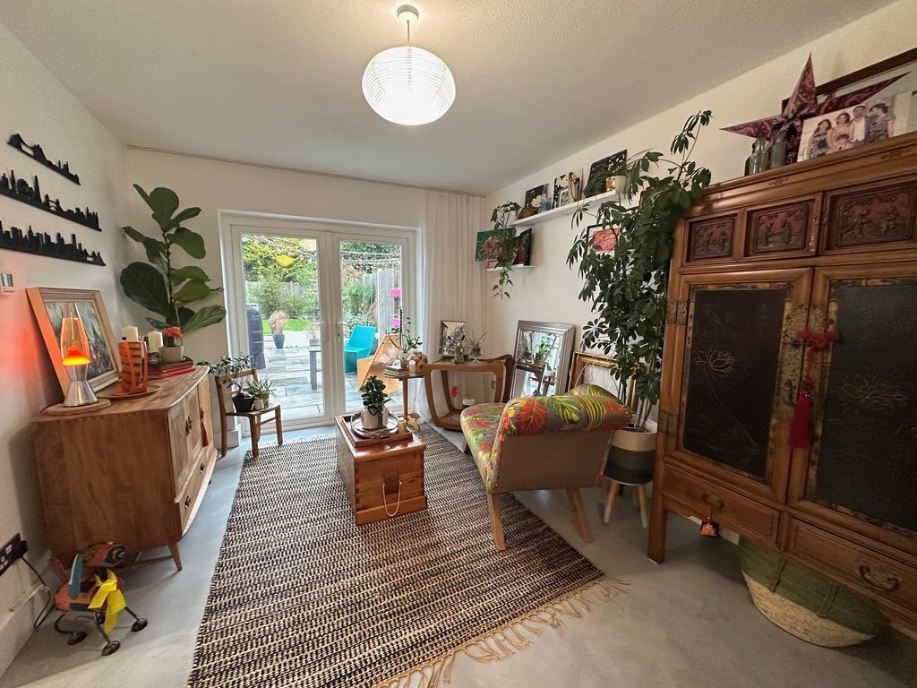 Property photo 3 of 14 Reception Room