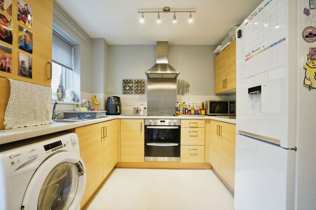 Property photo 3 of 17 Photography